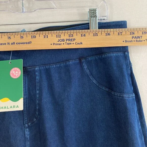 HALARA Dark Blue Denim Capris - Picture 5 of 11